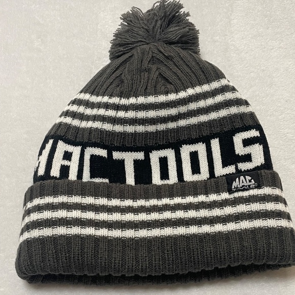 Mac Tools Grey and White Striped Beanie New - Picture 3 of 6